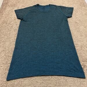 Lululemon Women’s Swiftly Tech Short Sleeve Crew Heathered Kayak Blue Size 10
